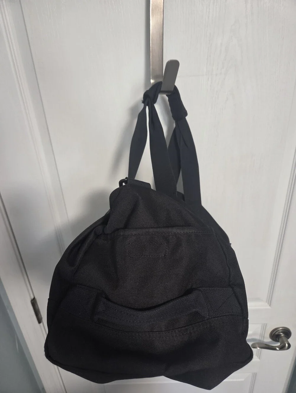 Nixon Pipes 35L Duffel Bag Nylon All Black Travel Bag Gym Skate Adventure